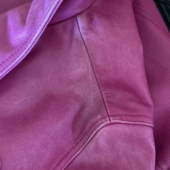 Vintage Guess Leather Jacket! - Picture 7 of 9